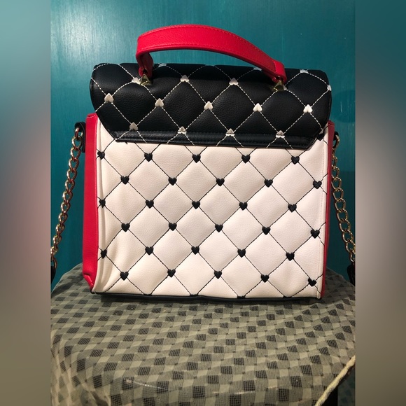 Vintage Luv Betsey by Betsey Johnson Purse 💋 - Picture 8 of 13